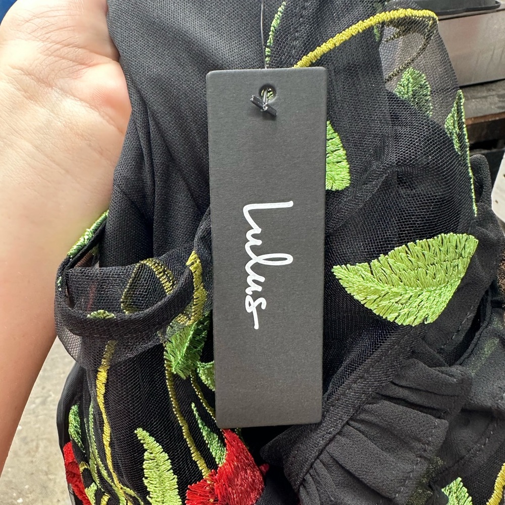 NWT LuLu’s Blissful Bouquet Black Floral Embroidered Ruffled Mini Dress Size S - Picture 13 of 16